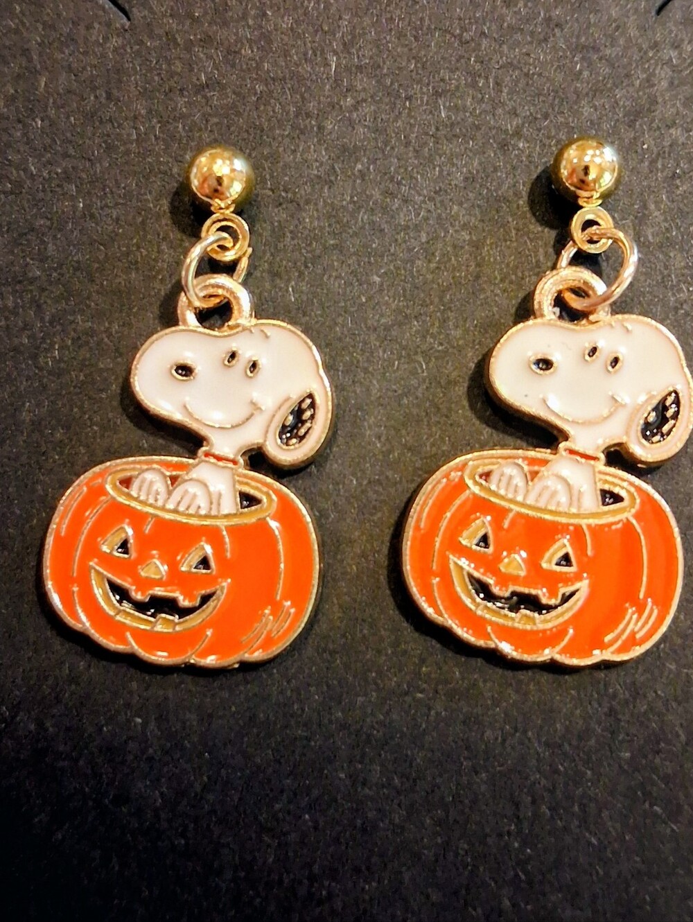 🐾 SNOOPY EARRINGS  | $10 OR 3 FOR $25